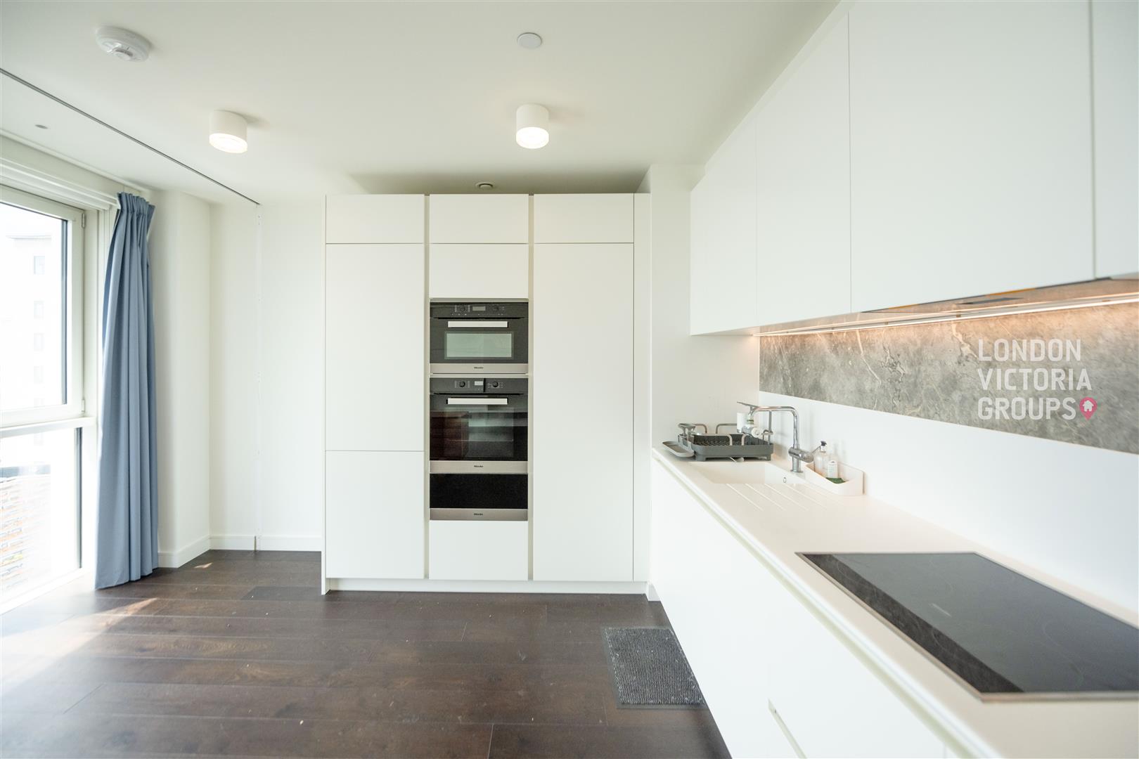 1 bed property in 8 Casson Square, London